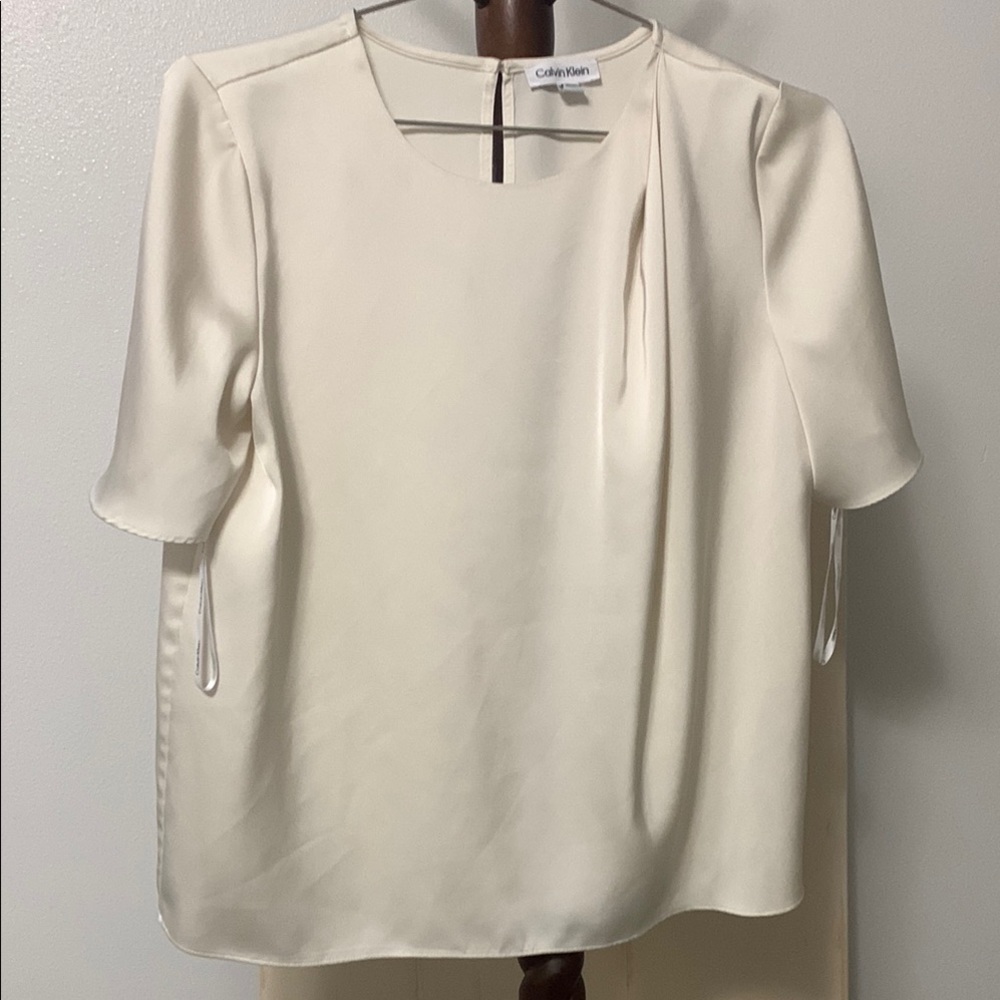 Calvin Klein Cream Boxy Short Sleeve Blouse